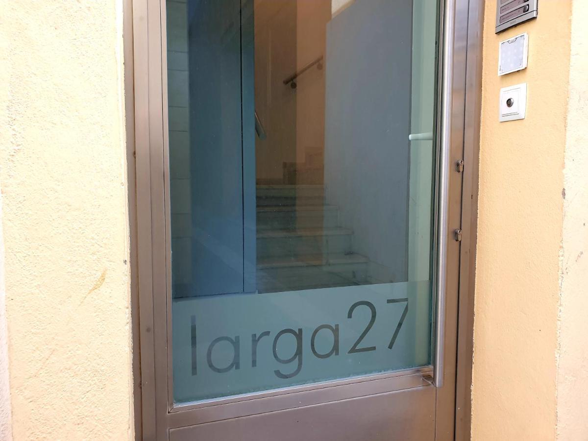 Sherryflat C/Larga Jerez de la Frontera Exterior foto